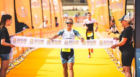 chloe sparrow triathlon|HINDLE & SPARROW ACHIEVES DREAM WINS IN HOLKHAM.